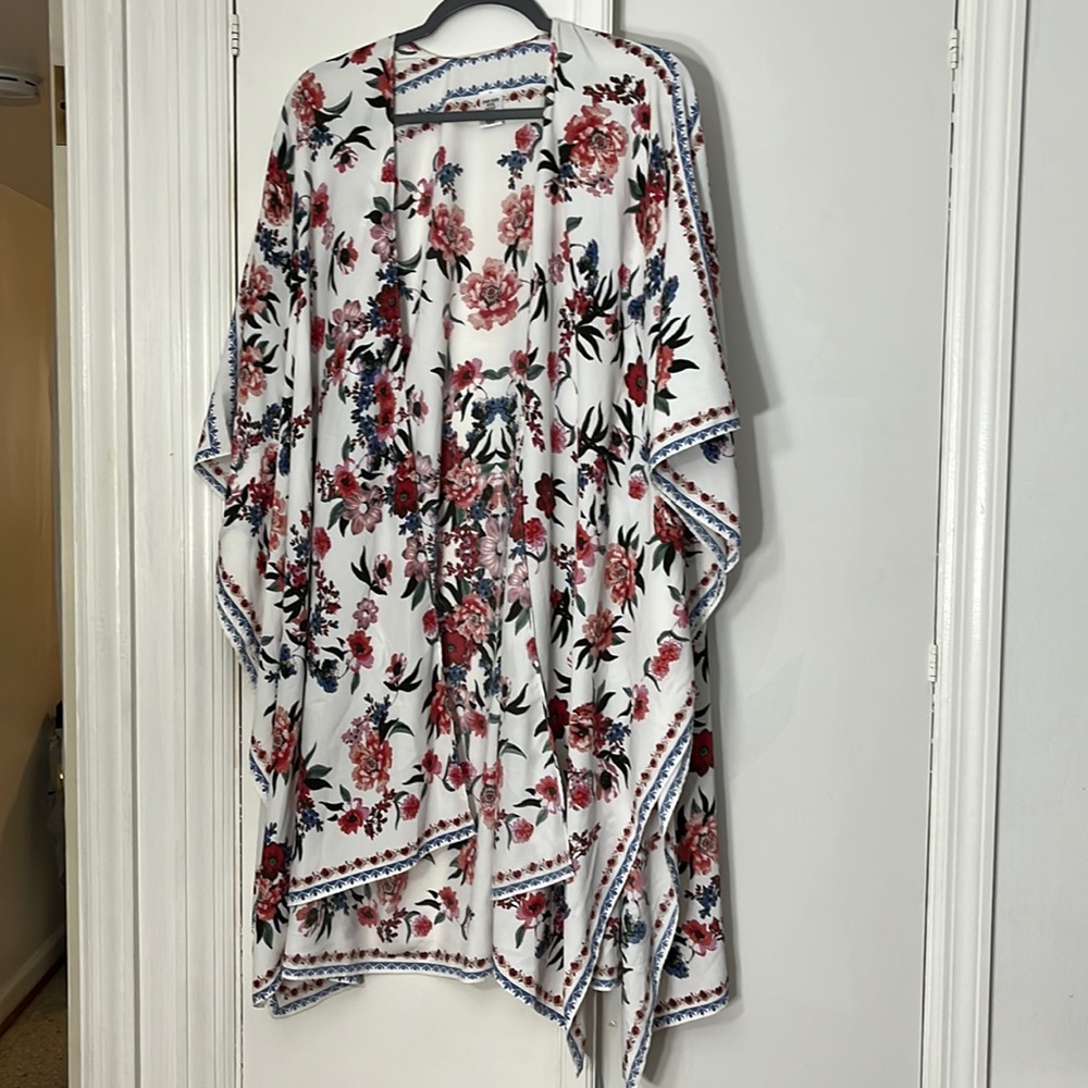 Floral kimono